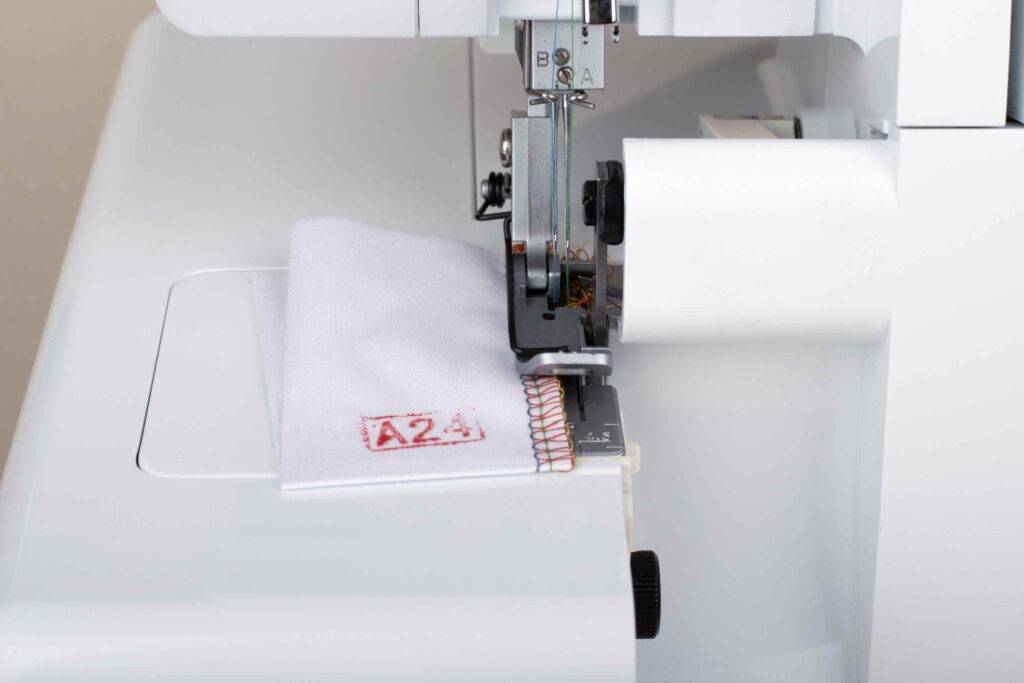 Bagat Majda overlock 4 Overlock Majda 4